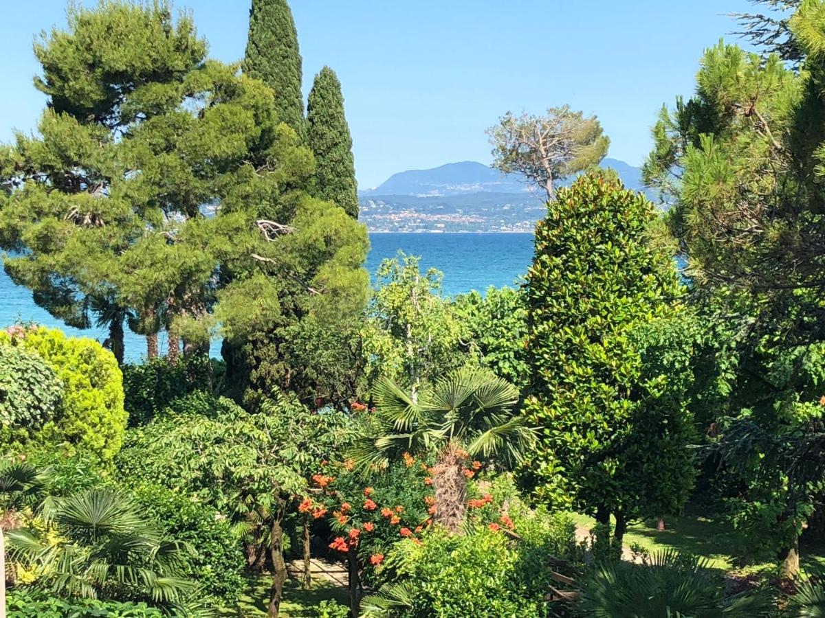 Sunset Apartment Sirmione Exterior foto