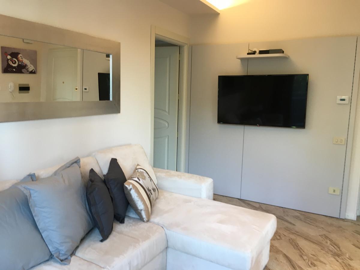 Sunset Apartment Sirmione Exterior foto