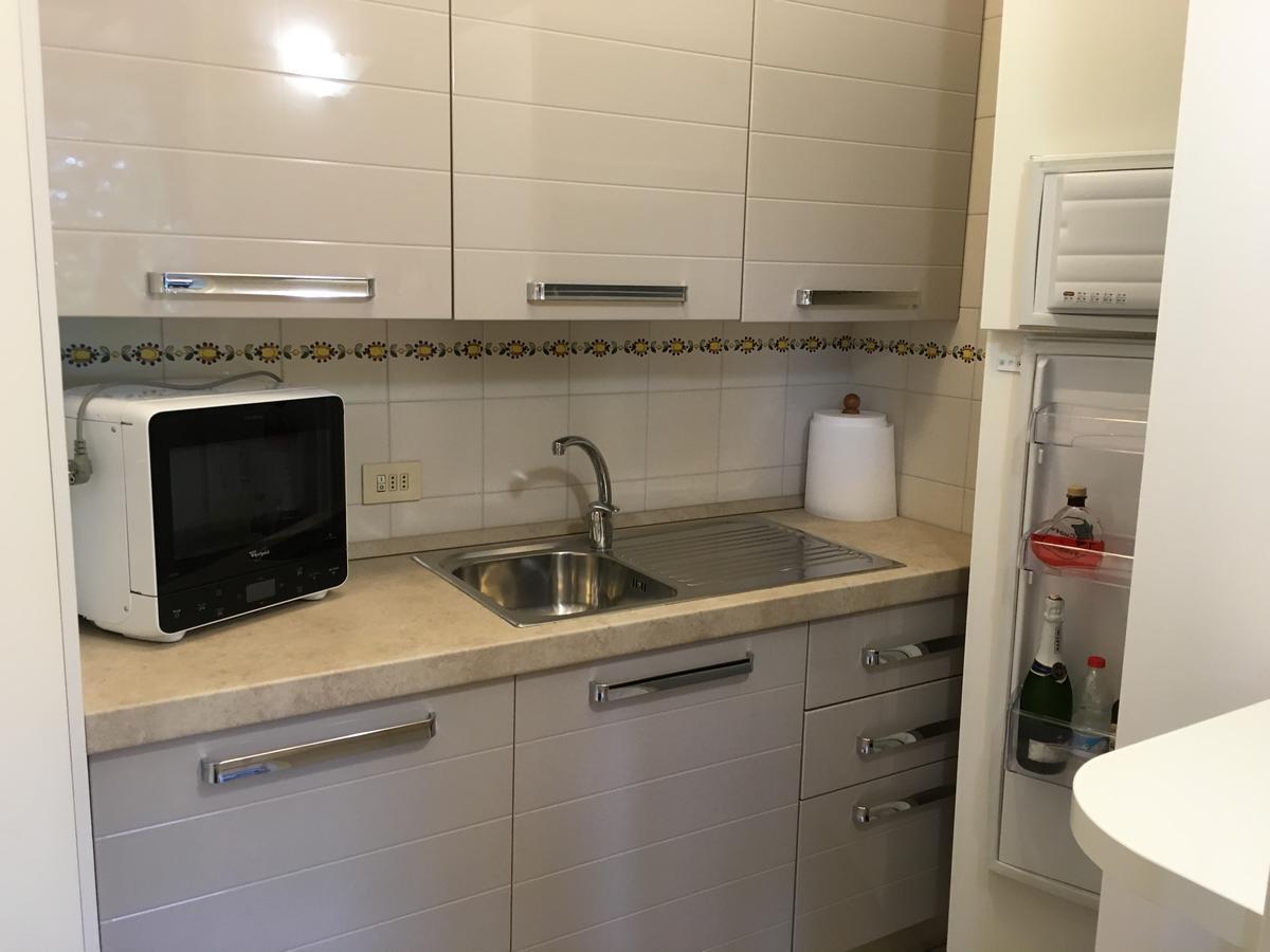Sunset Apartment Sirmione Exterior foto