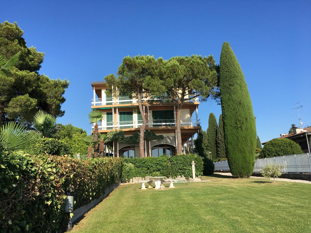 Sunset Apartment Sirmione Exterior foto