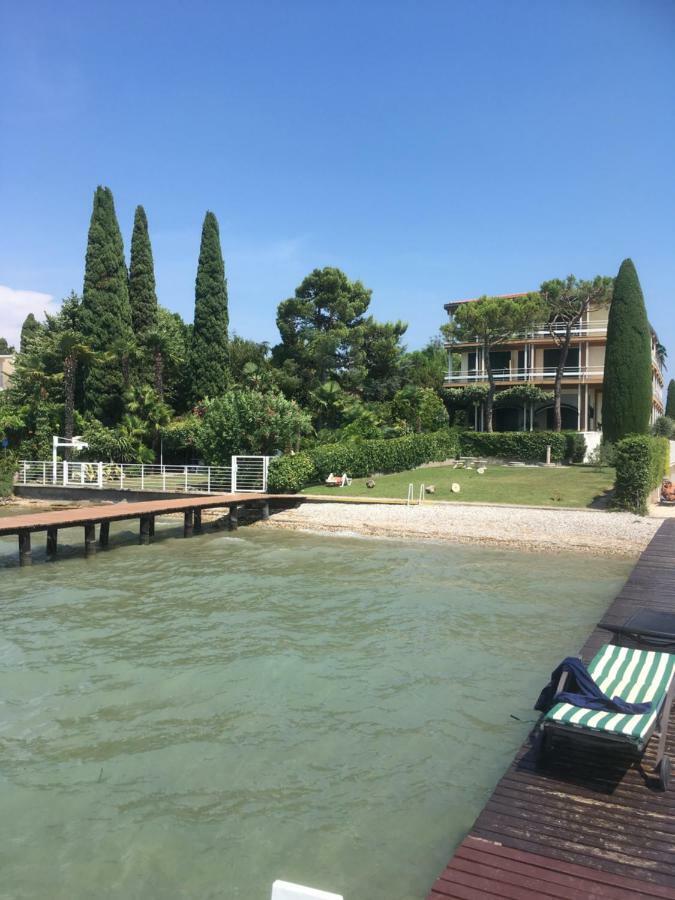 Sunset Apartment Sirmione Exterior foto