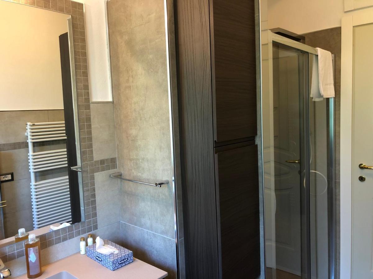 Sunset Apartment Sirmione Exterior foto